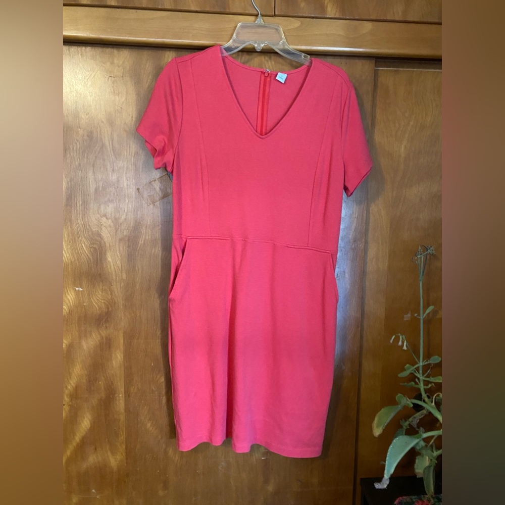 Old Navy coral print knit dress size L